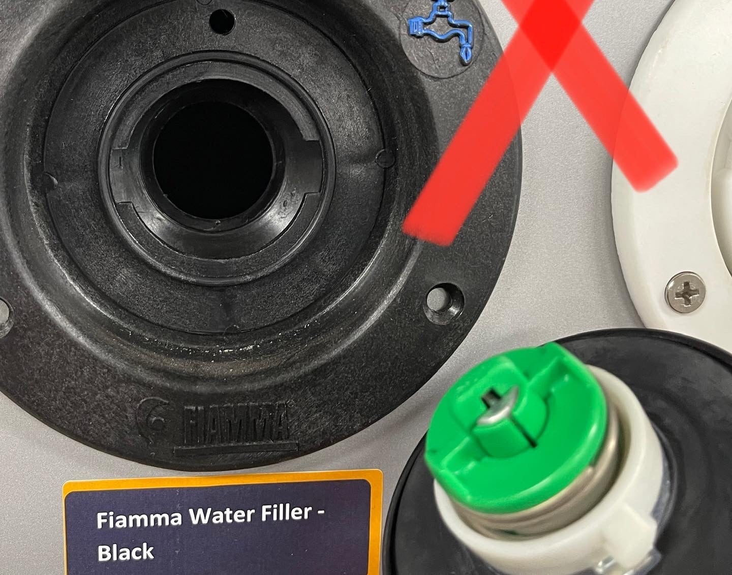 Aqua Caravan Water Scrunnel Funnel (Hume Screw in Water Fitting ) NOT ALL CARAVANS WATER FILLERS ARE THE SAME. PLEASE CHECK YOU HAVE A THREADED HUME OR ALKO STYLE FITTING. $39.95+ Postage